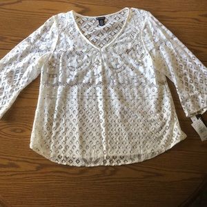 NWT women’s ivory lace tunic bell sleeve size XL